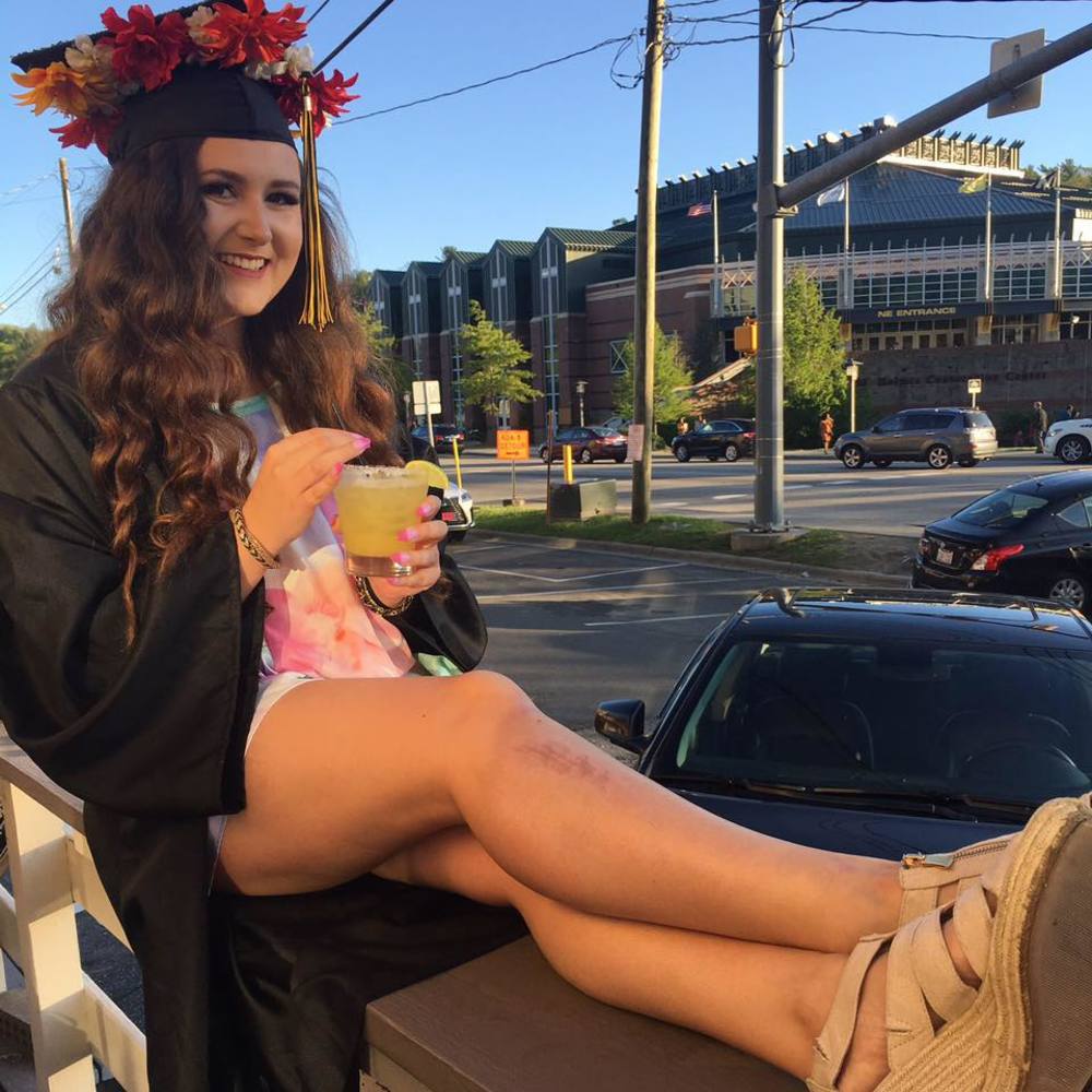 Meet your Posher, Emily